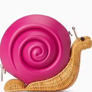 NWT Kate Spade Enchanted Forest Scarlett Snail Wicker Crossbody